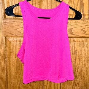 Pink ribbed crop tank top size xL. No stains or tears. Worn once.